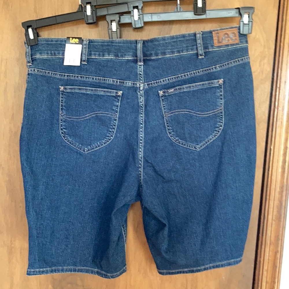 Relisted Lee midrise Bermuda short denim soft premium stretch fabric 22W - Picture 11 of 17